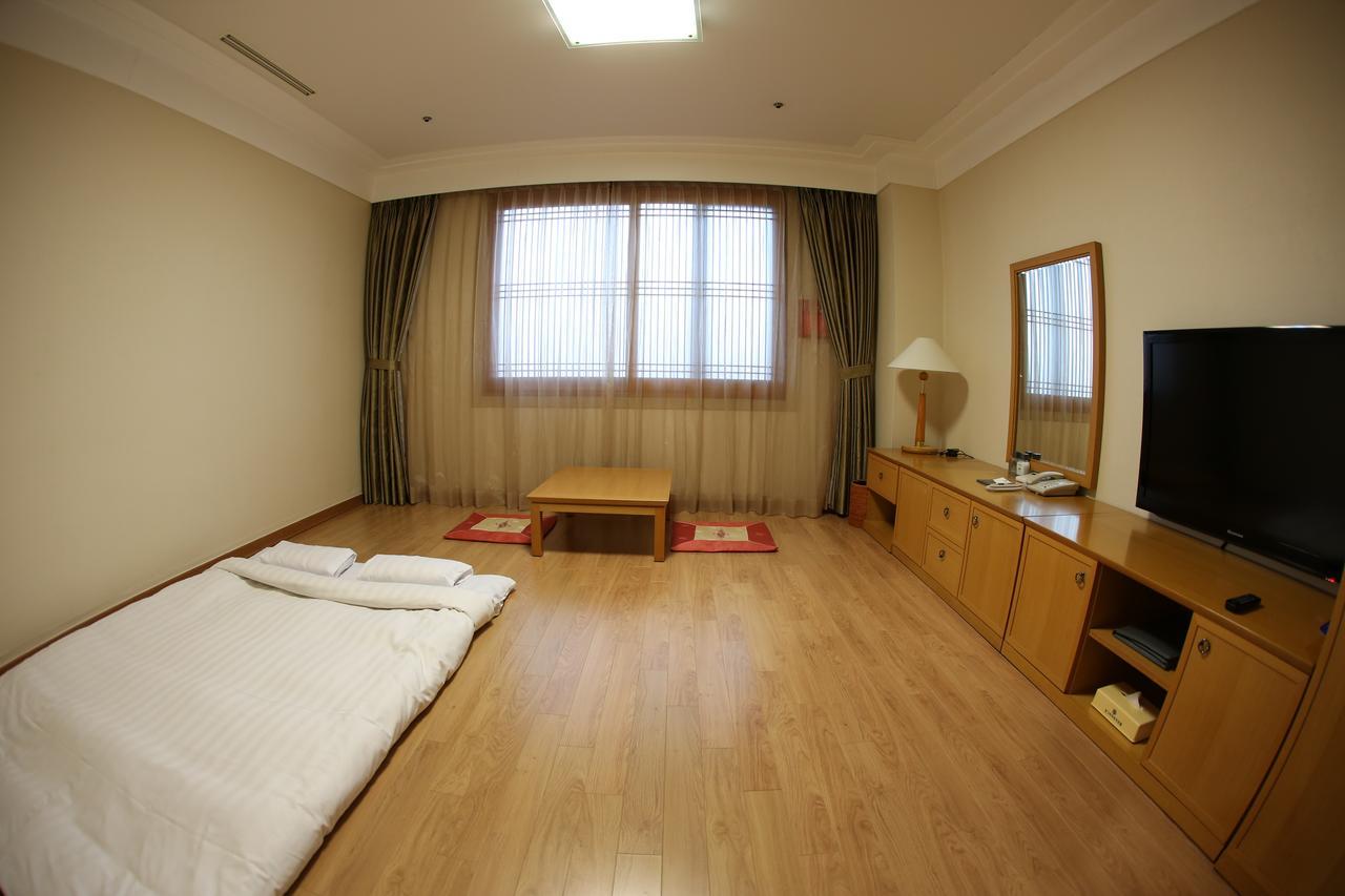 Shangria Beach Tourist Hotel Mokpo Exteriör bild